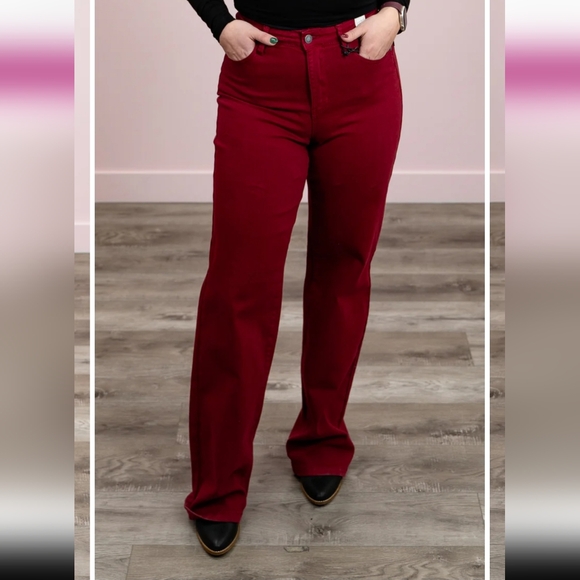 Brand new with tags Judy blue high rise 90s straight jeans with heart pockets - Picture 1 of 4